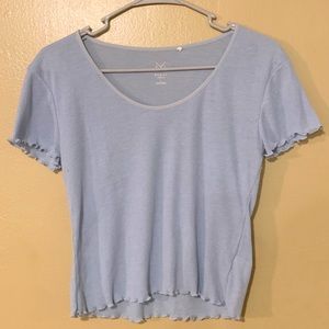 short sleeve crop top, size L 🌻